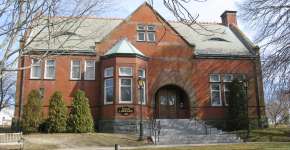Eldredge Public Library